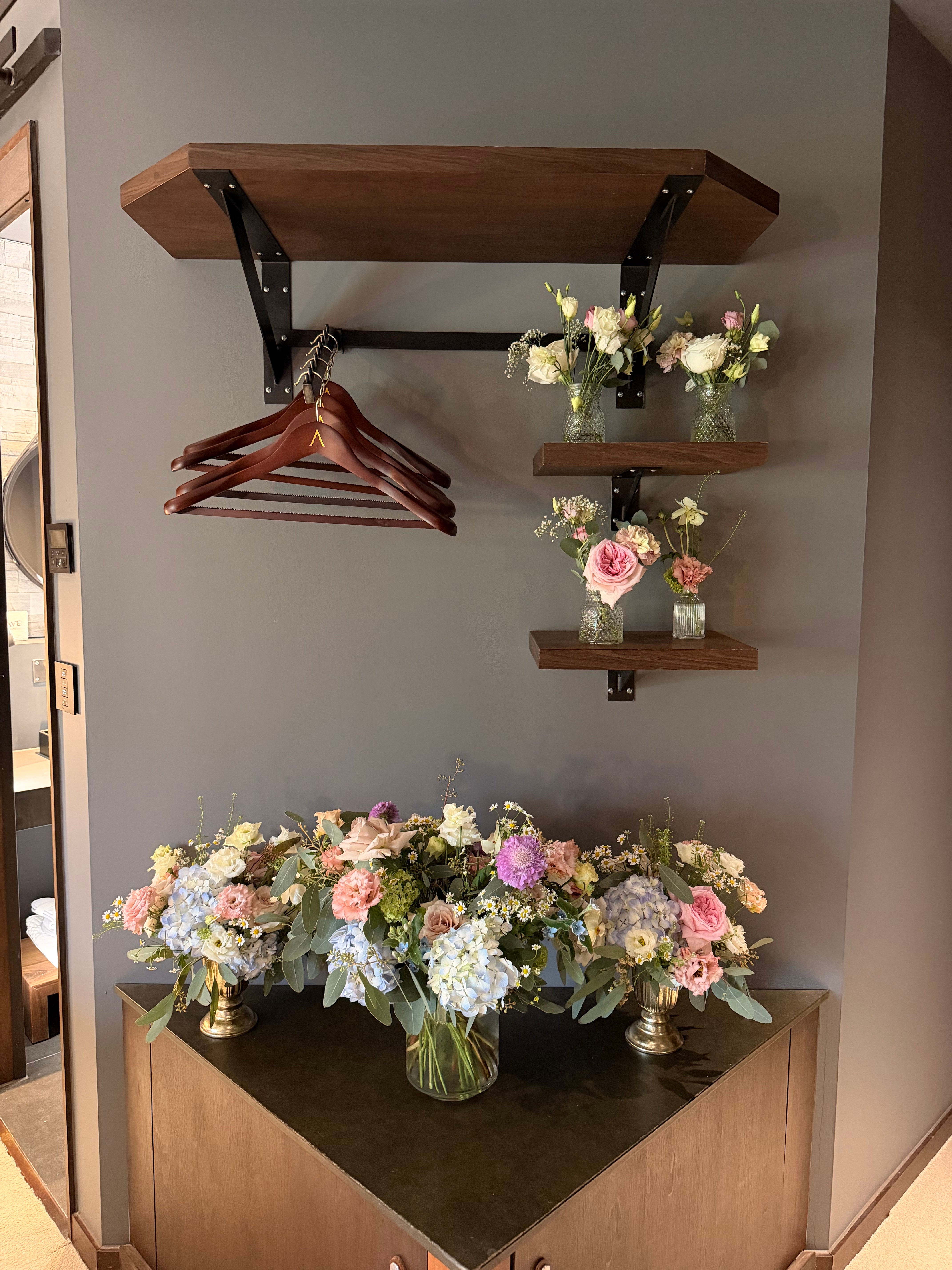 Elegant Vase Arrangements