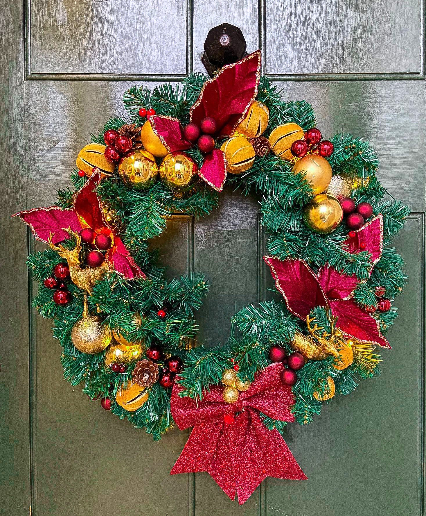 Luxury Reds with dried fruits & Golds Wreath