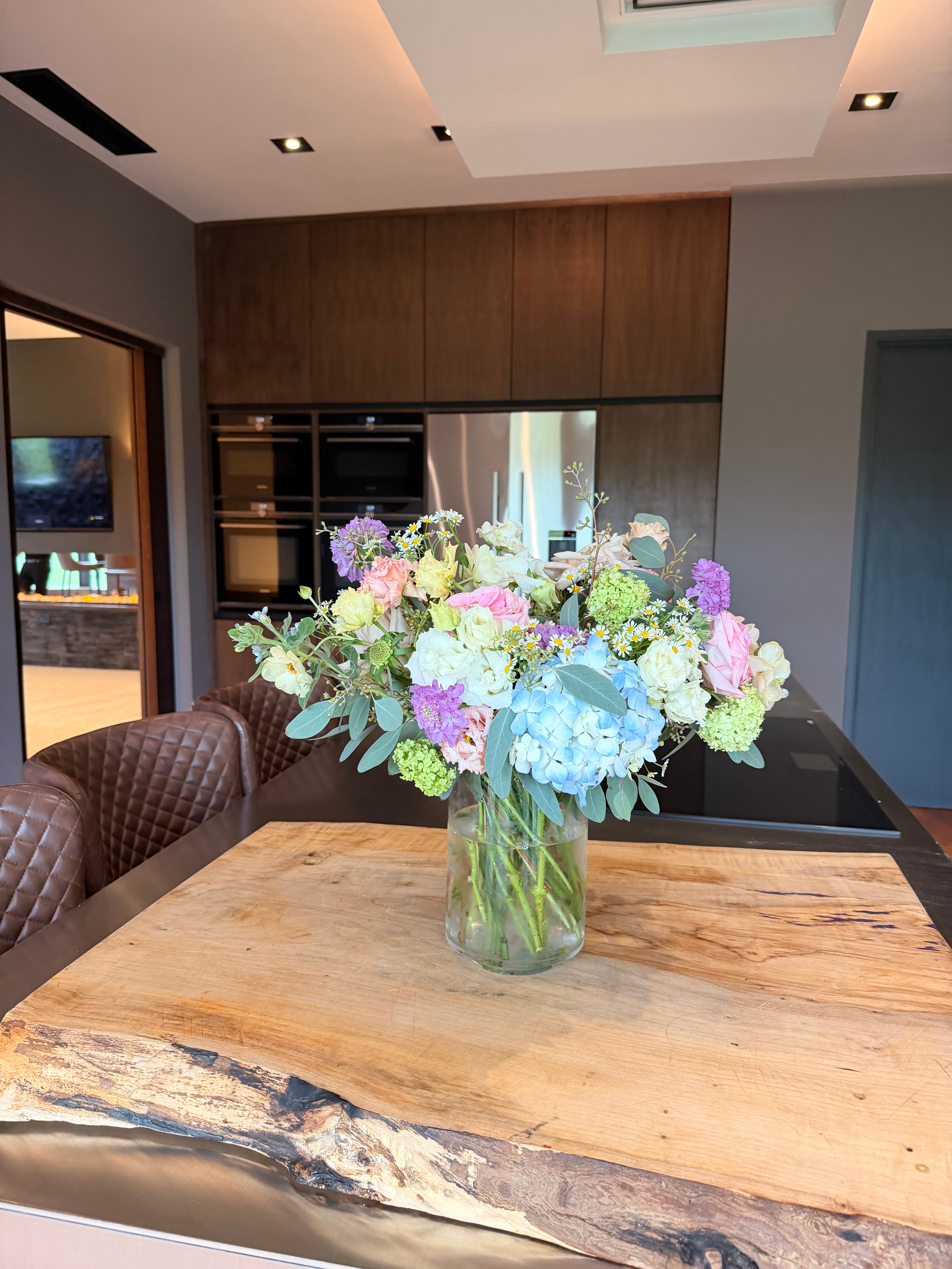 Elegant Vase Arrangements