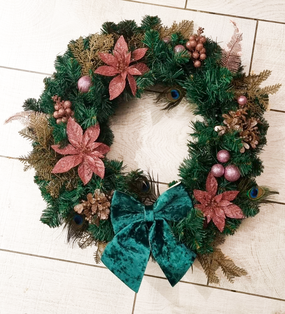 Christmas Sprigs & Sparkles Wreath