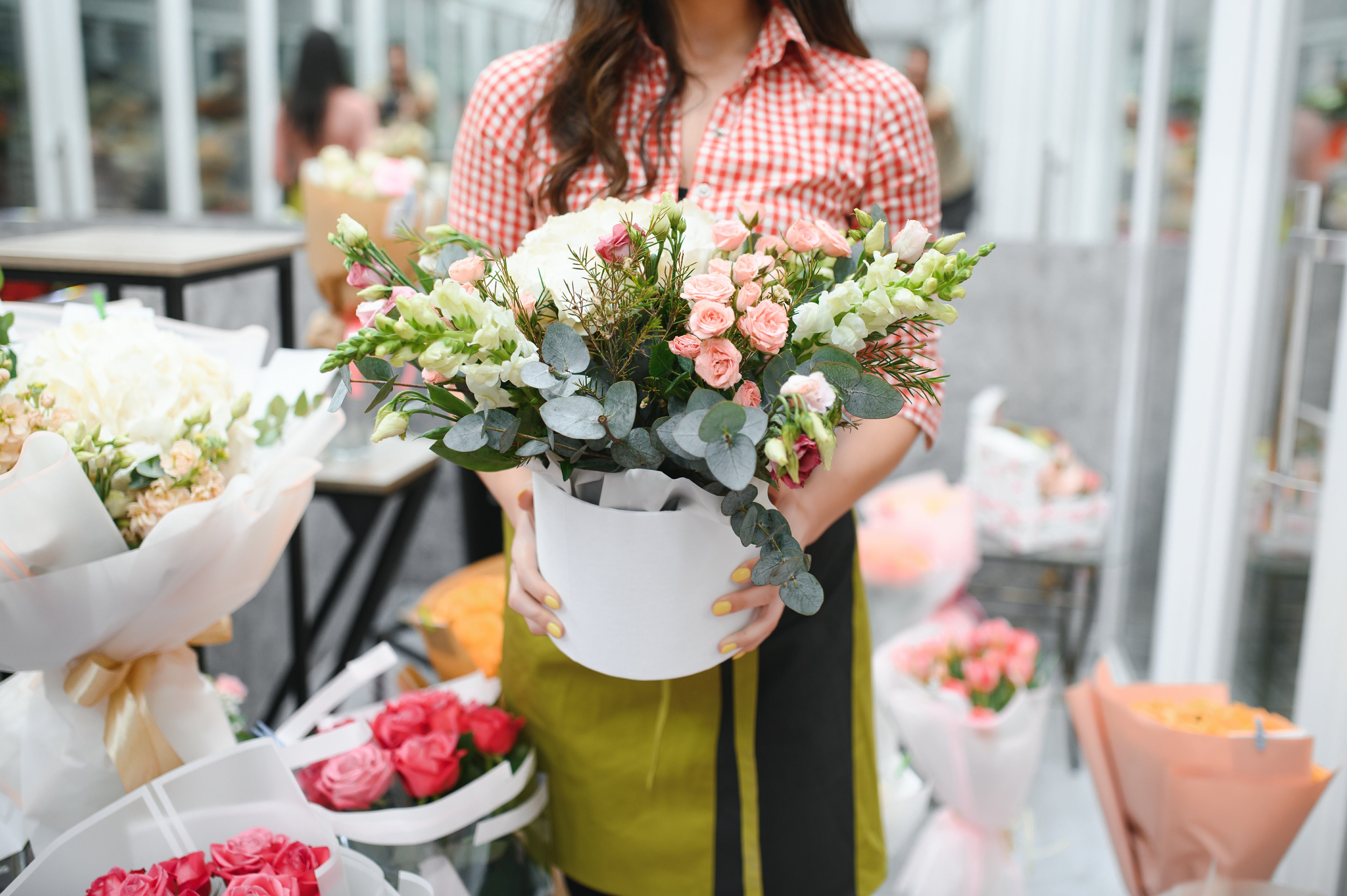 The Florists Choice Hatbox